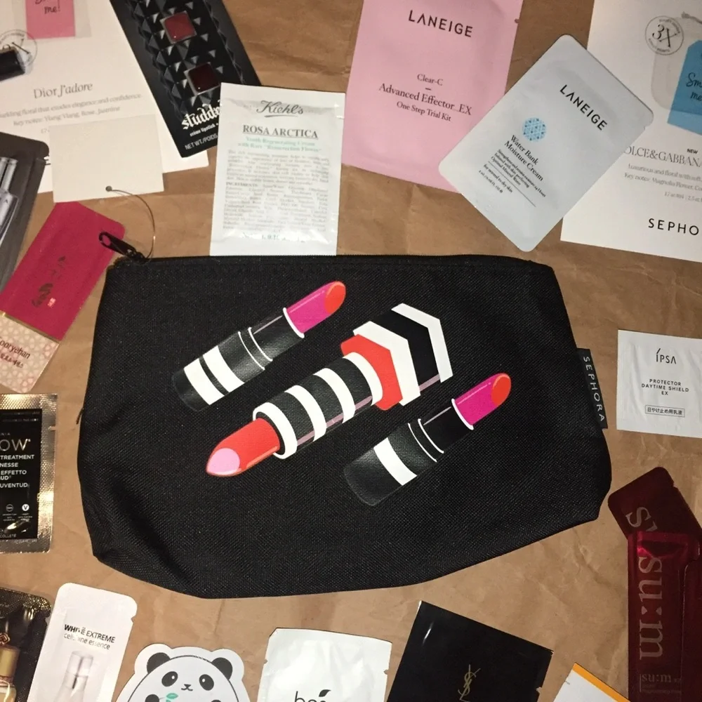 37 pcs beauty samples & Sephora makeup bag